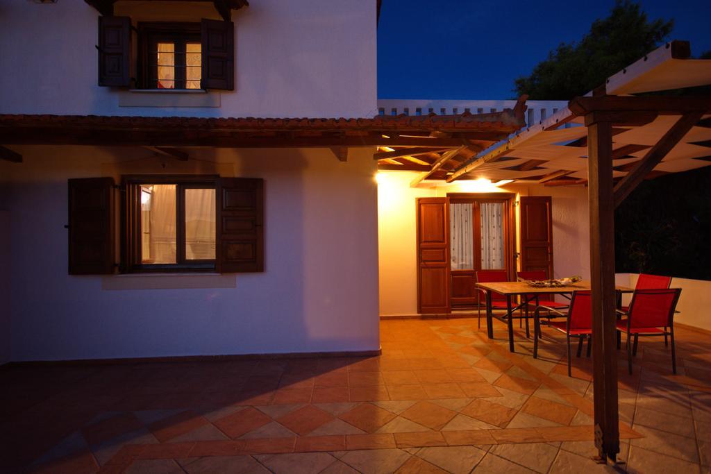 Kamelia Villas Votsi  Exterior foto