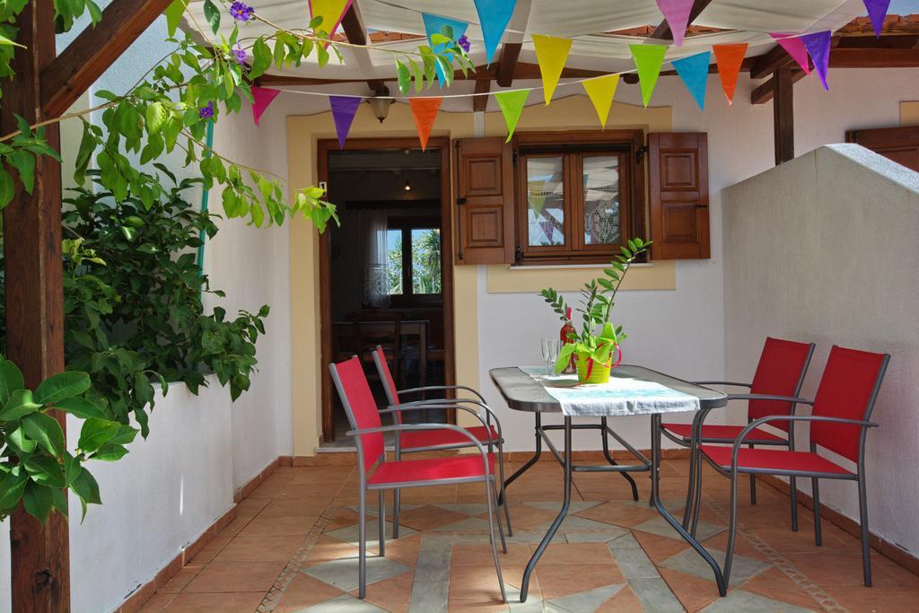 Kamelia Villas Votsi  Exterior foto